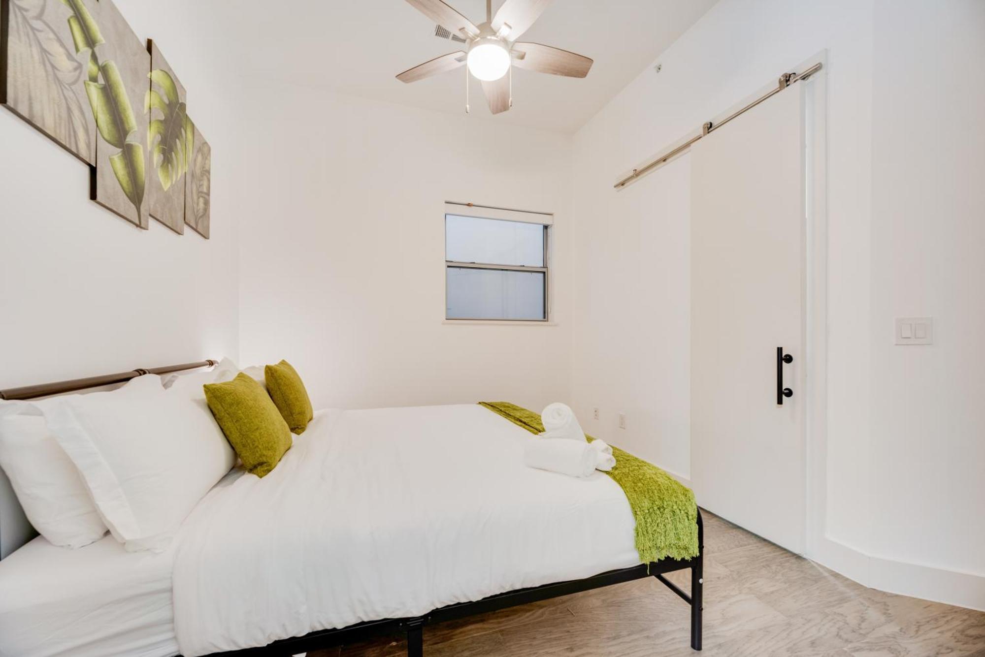 דאלאס Snazzy Loft Style 2Br I Gym I Parking I Workspace מראה חיצוני תמונה