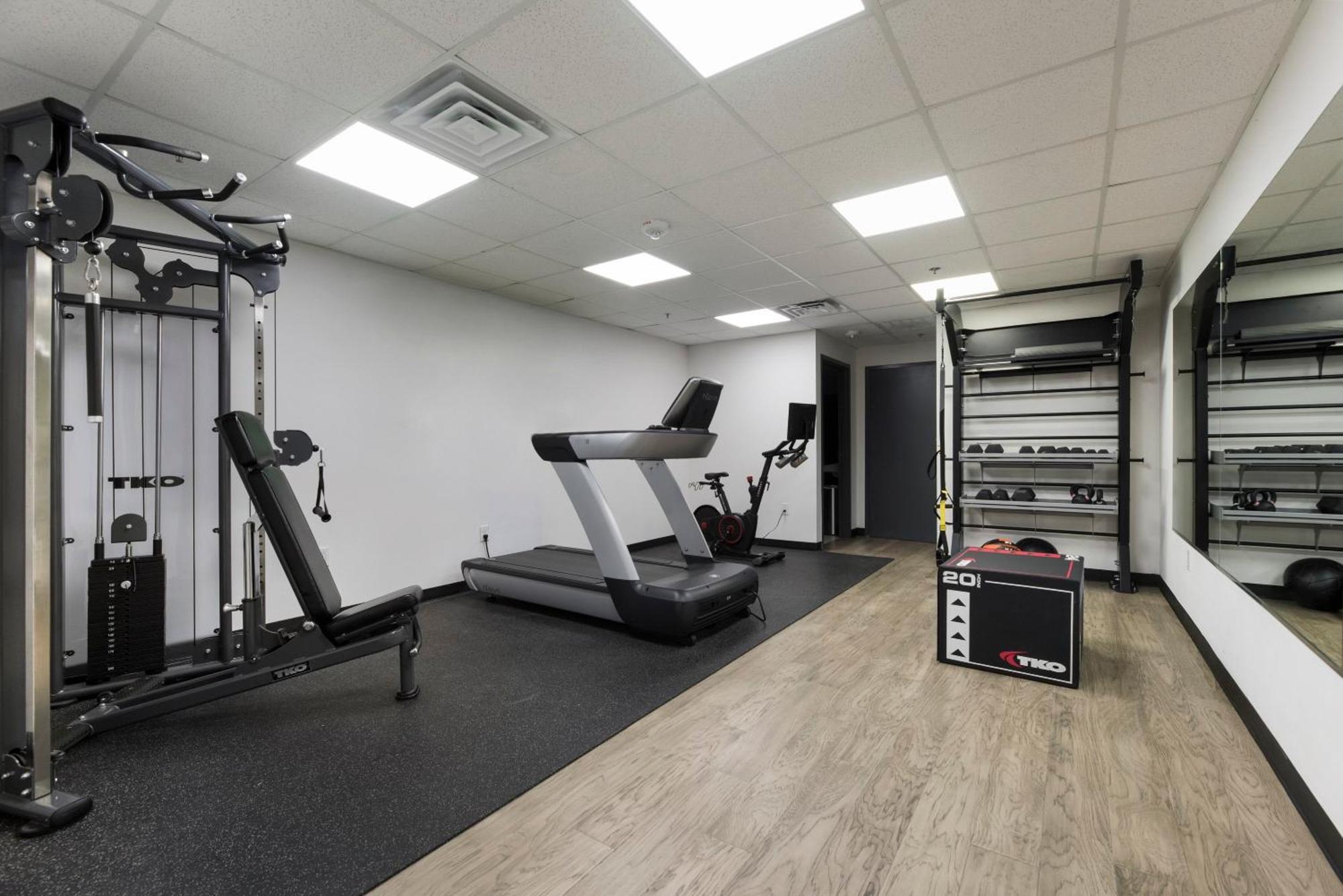 דאלאס Snazzy Loft Style 2Br I Gym I Parking I Workspace מראה חיצוני תמונה